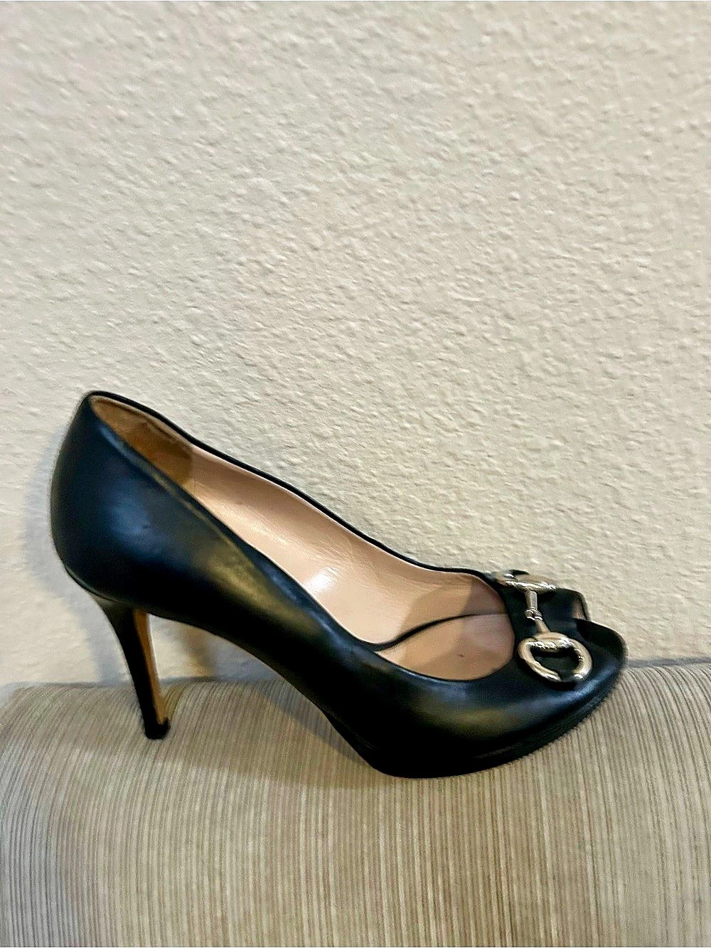 Gucci Horsebit Black Leather Peep Toe Platform Pumps EU 361⁄2 - Picture 2 of 6